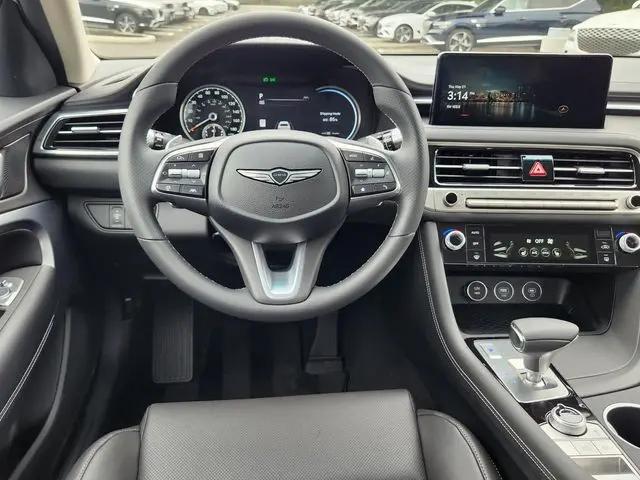 2026 Genesis G70 2.5T RWD