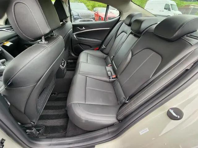2026 Genesis G70 2.5T RWD