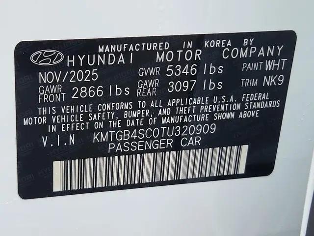 2026 Genesis G80 2.5T Advanced AWD