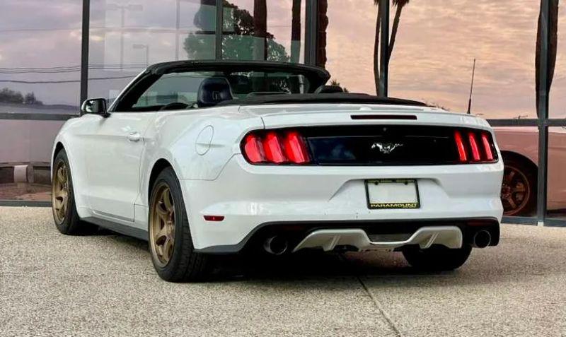 2015 Ford Mustang EcoBoost Premium