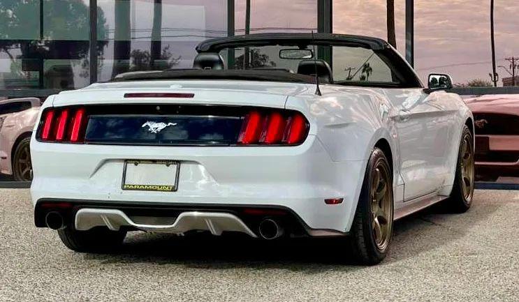 2015 Ford Mustang EcoBoost Premium