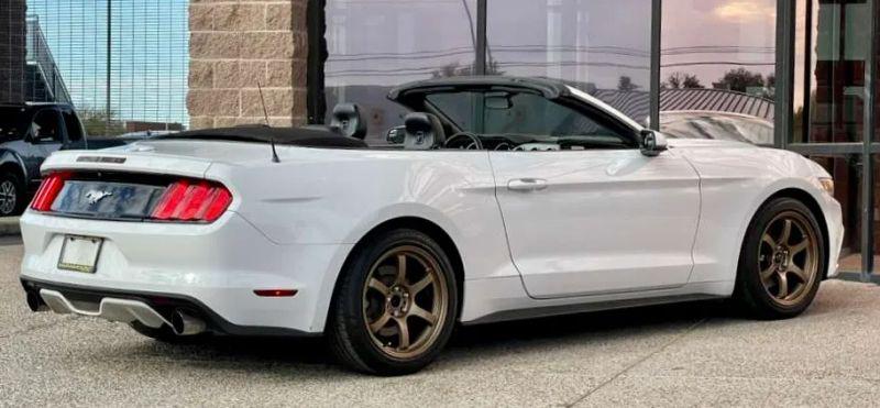 2015 Ford Mustang EcoBoost Premium