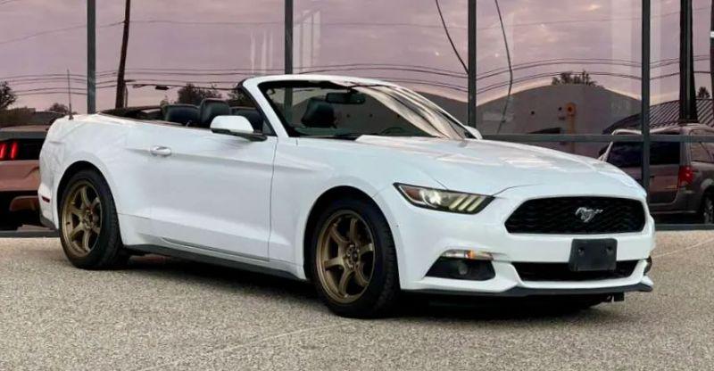2015 Ford Mustang EcoBoost Premium