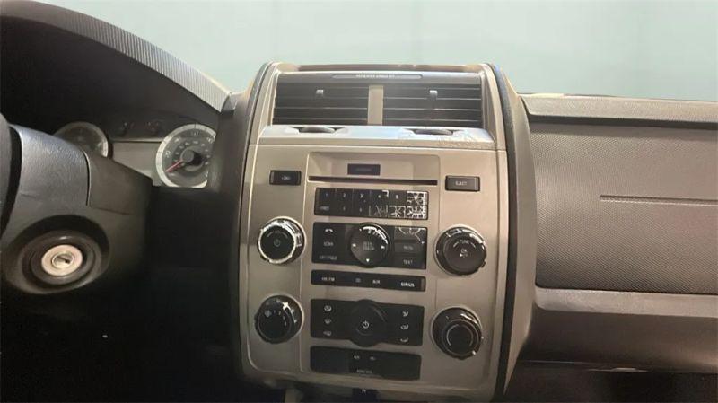 2009 Ford Escape XLT