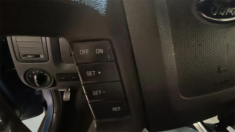 2009 Ford Escape XLT