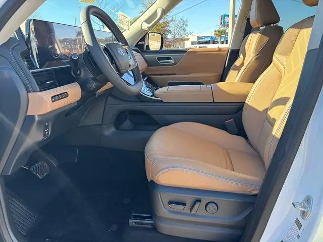 2026 INFINITI QX80 LUXE AWD