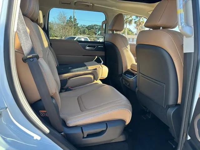 2026 INFINITI QX80 LUXE AWD