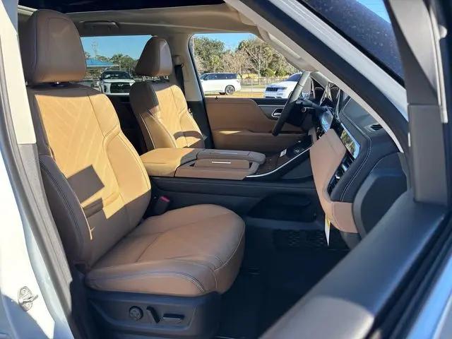 2026 INFINITI QX80 LUXE AWD