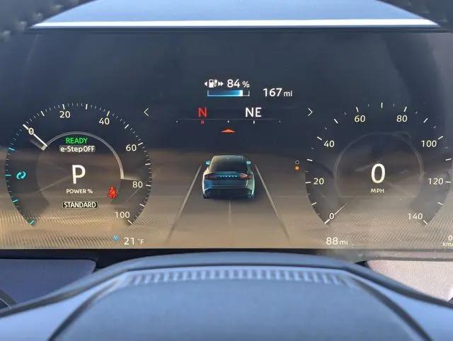 2026 Nissan LEAF PLATINUM+