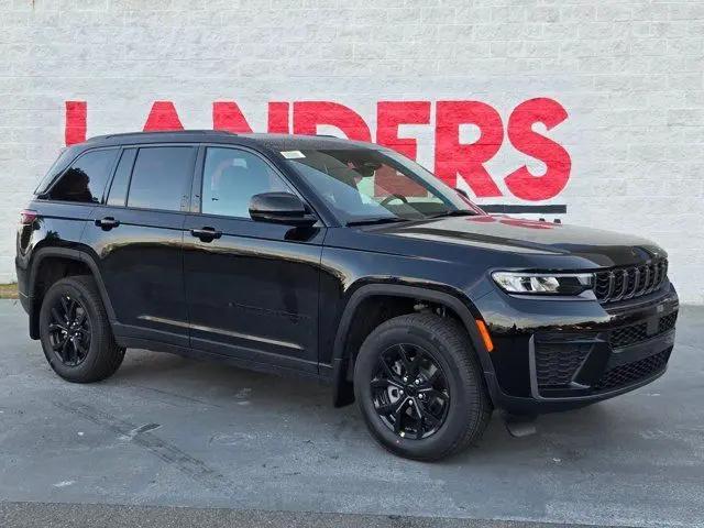 2026 Jeep Grand Cherokee Altitude 4x4 for sale in Little Rock, AR