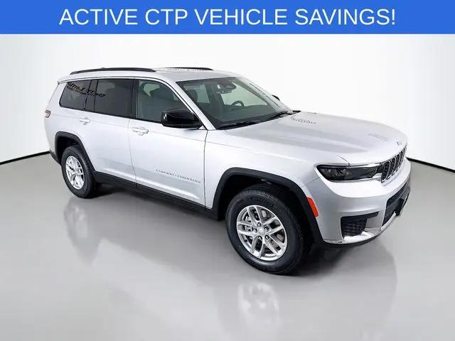 2025 Jeep Grand Cherokee L Laredo X 4x4 for sale in Bloomington, IL