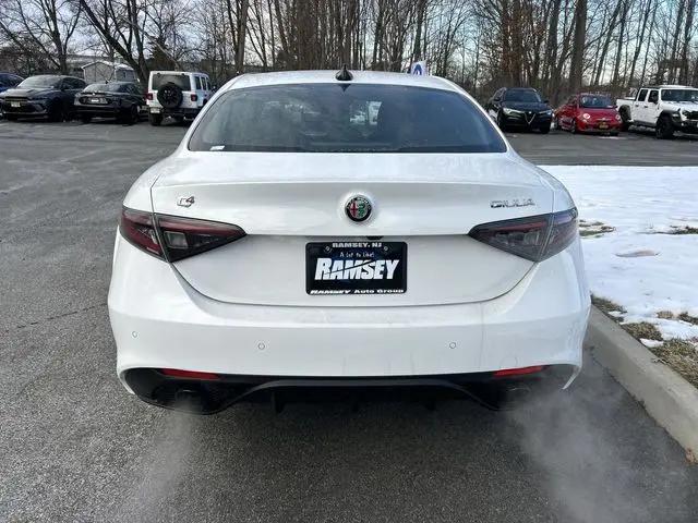 2026 Alfa Romeo Giulia AWD