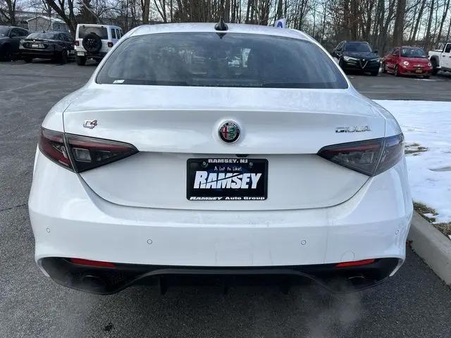 2026 Alfa Romeo Giulia AWD