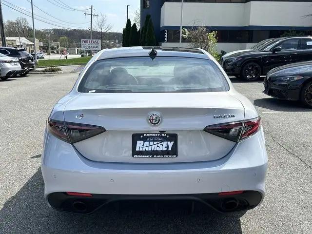 2026 Alfa Romeo Giulia AWD