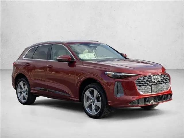 2025 Audi Q5 Premium Plus TFSI quattro S tronic
