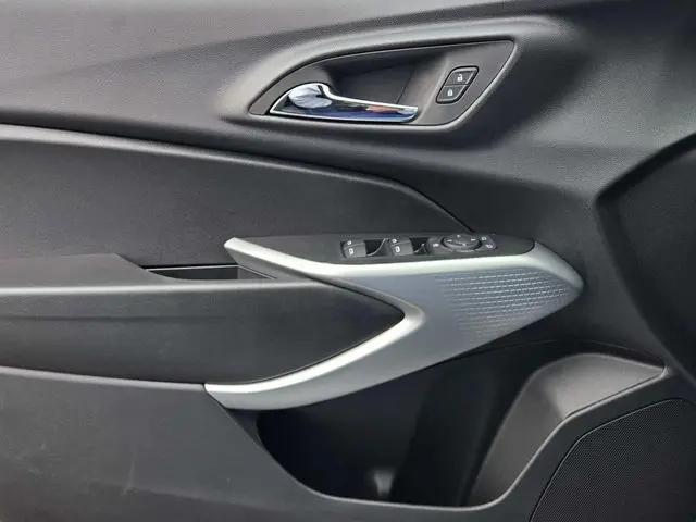 2026 Chevrolet Trax FWD 1RS