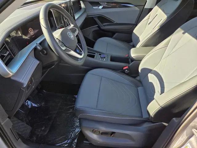 2026 Volkswagen Tiguan SE