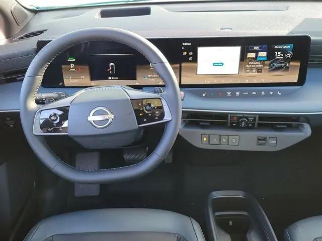 2026 Nissan LEAF PLATINUM+