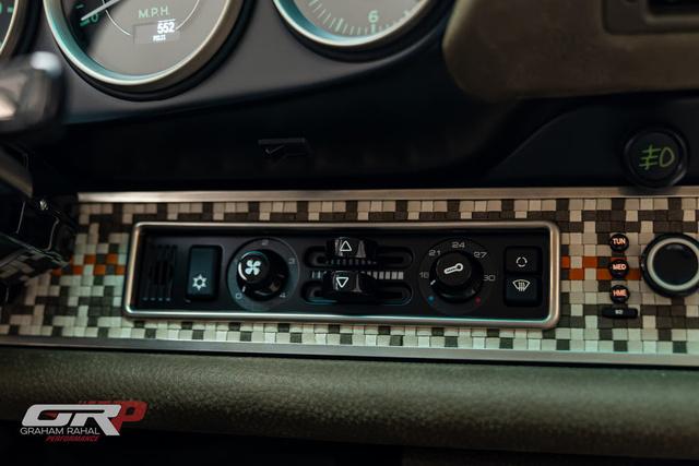 1990 Porsche 911 Unknown