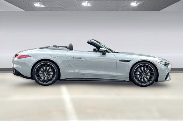 2026 Mercedes-Benz SL AMG  43