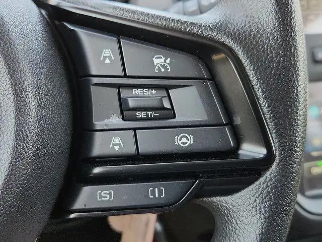 2025 Subaru Crosstrek 2.0i