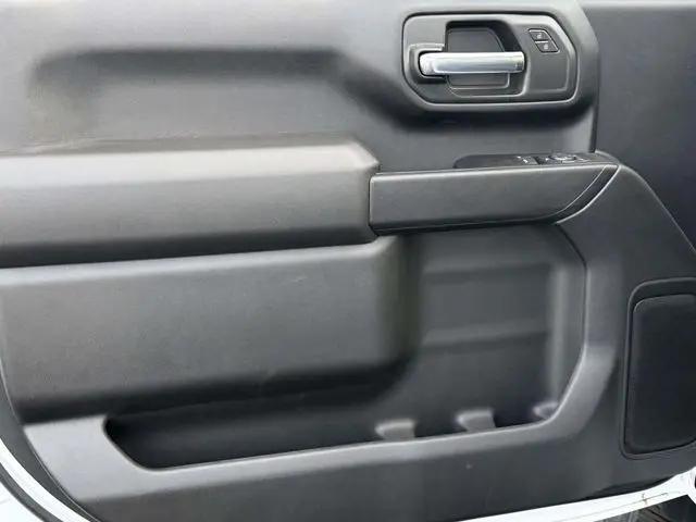 2025 GMC Sierra 2500HD 4WD Regular Cab Long Bed Pro