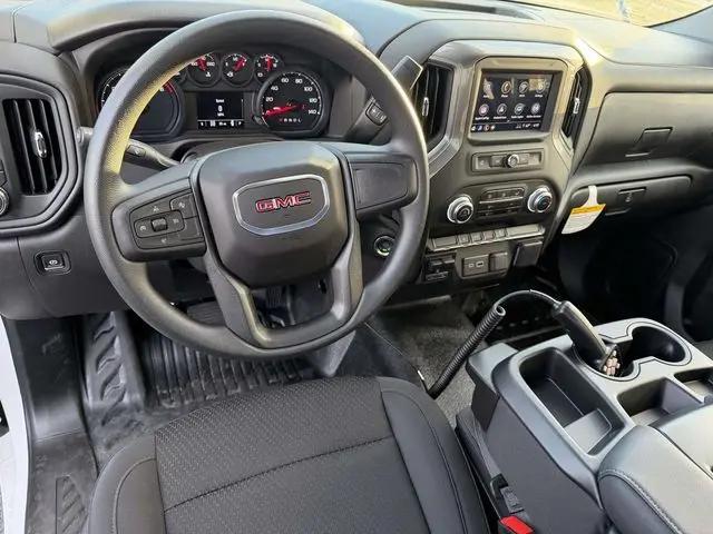2025 GMC Sierra 2500HD 4WD Regular Cab Long Bed Pro