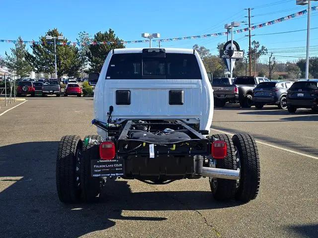 2026 Ram 5500 Tradesman/Big Horn