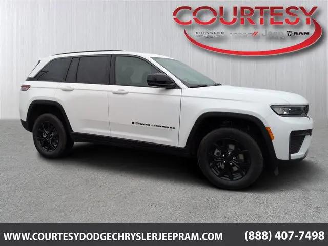2026 Jeep Grand Cherokee Altitude 4x2 for sale in Stonecrest, GA