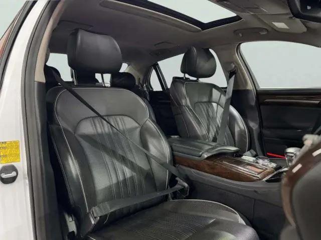 2019 Genesis G90 5.0 Ultimate