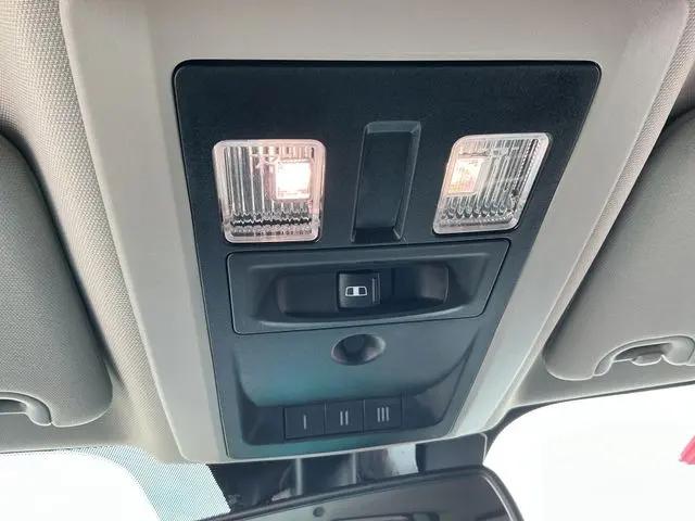 2018 Ram 1500 Laramie Crew Cab 4x4 5'7" Box