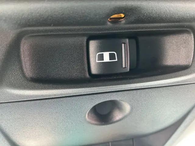 2018 Ram 1500 Laramie Crew Cab 4x4 5'7" Box