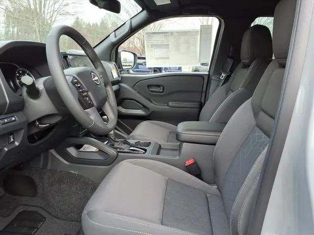 2026 Nissan Frontier Crew Cab SV 4x2