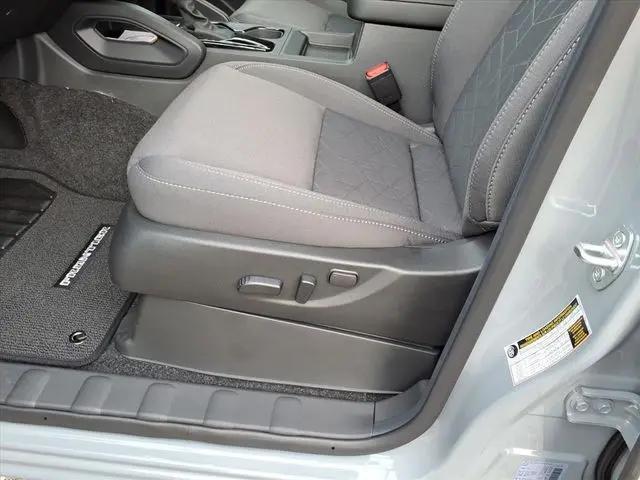 2026 Nissan Frontier Crew Cab SV 4x2
