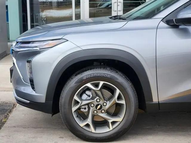 2026 Chevrolet Trax FWD LT