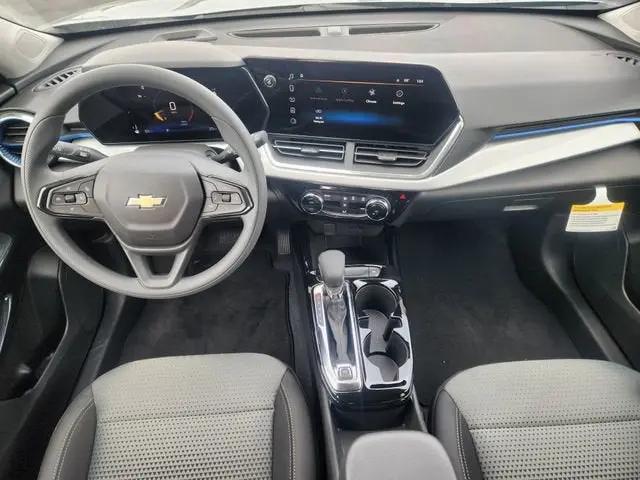 2026 Chevrolet Trax FWD LT