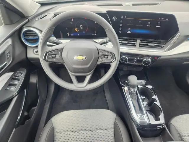 2026 Chevrolet Trax FWD LT