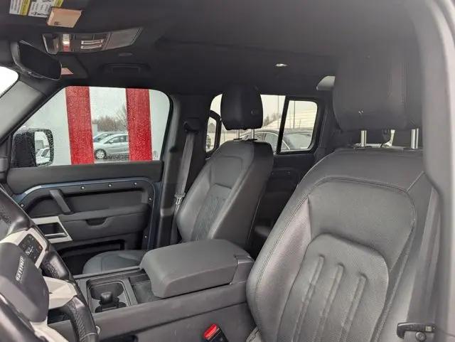 2022 Land Rover Defender 110 S