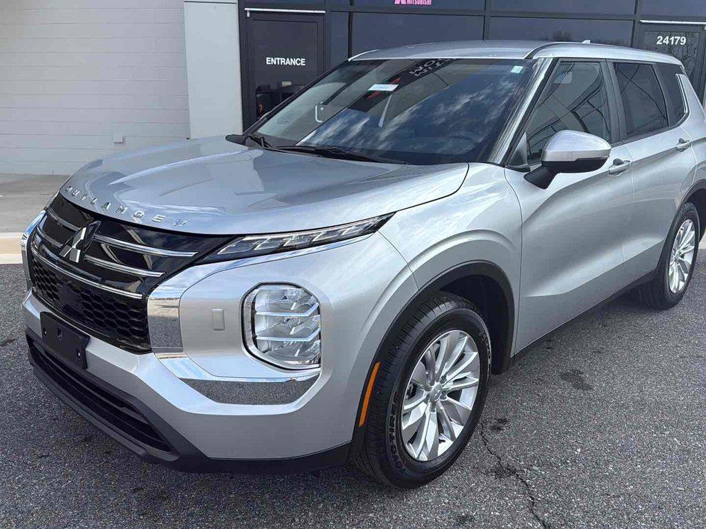 2026 Mitsubishi Outlander