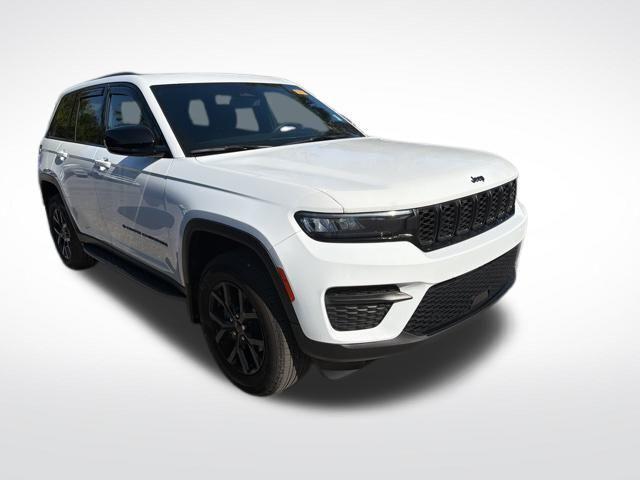 2024 Jeep Grand Cherokee Altitude X 4x2