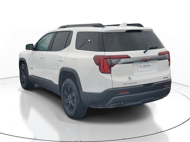 2023 GMC Acadia AWD AT4
