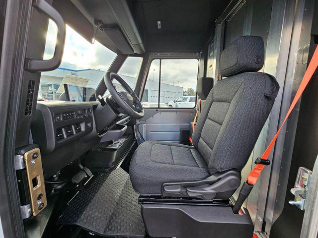 2025 Chevrolet 400 400