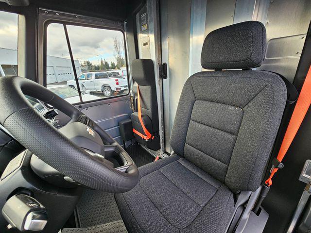 2025 Chevrolet 400 400