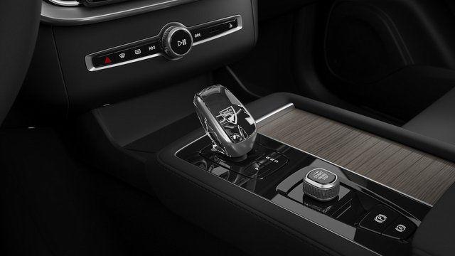 2026 Volvo XC90 Plus, B6 AWD Gas (mild hybrid), Gasoline, Bright, 7 Seats