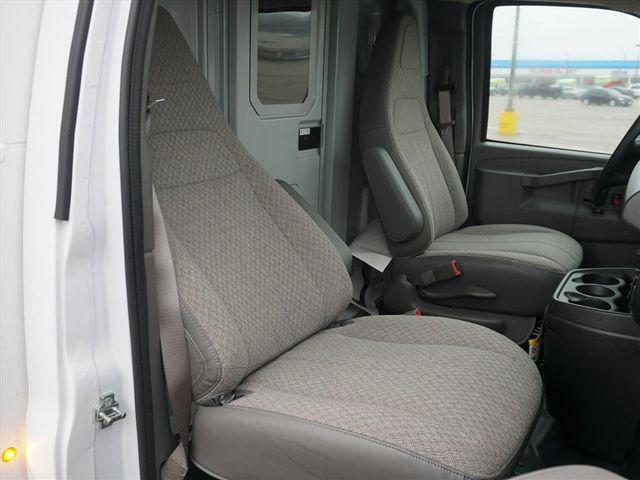 2025 Chevrolet Express Cutaway Work Van