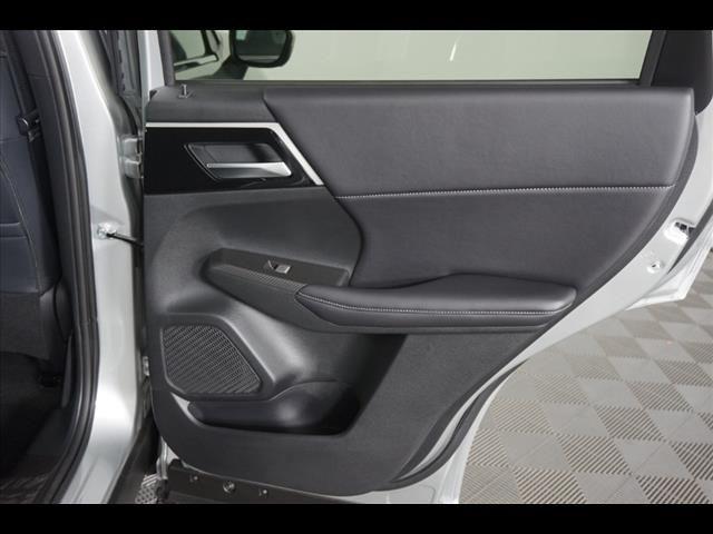 2025 Mitsubishi Outlander PHEV SE S-AWC
