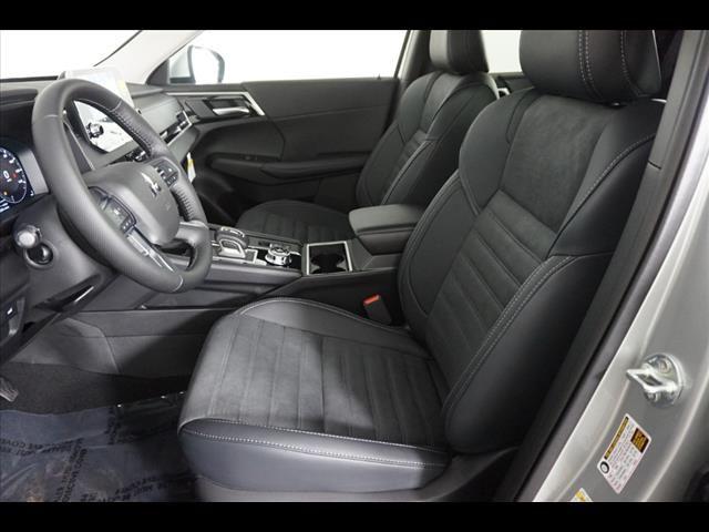 2025 Mitsubishi Outlander PHEV SE S-AWC