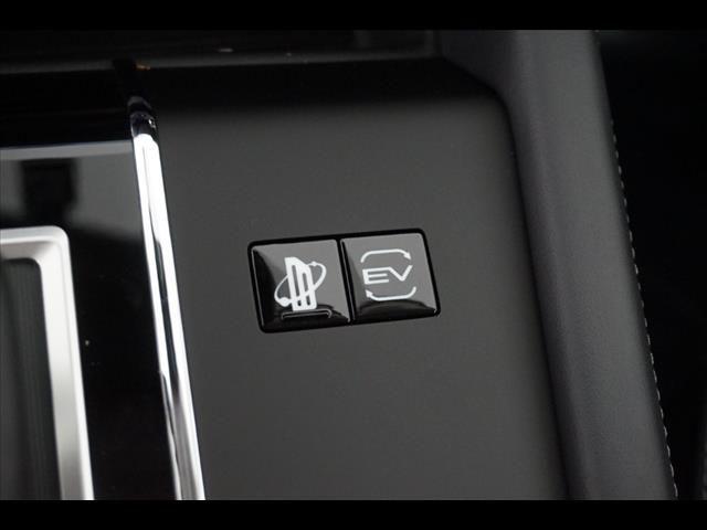 2025 Mitsubishi Outlander PHEV SE S-AWC
