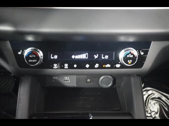 2025 Mitsubishi Outlander PHEV SE S-AWC