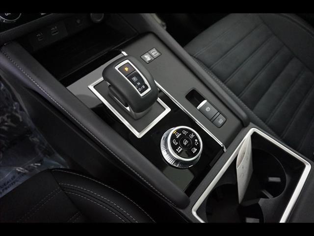 2025 Mitsubishi Outlander PHEV SE S-AWC